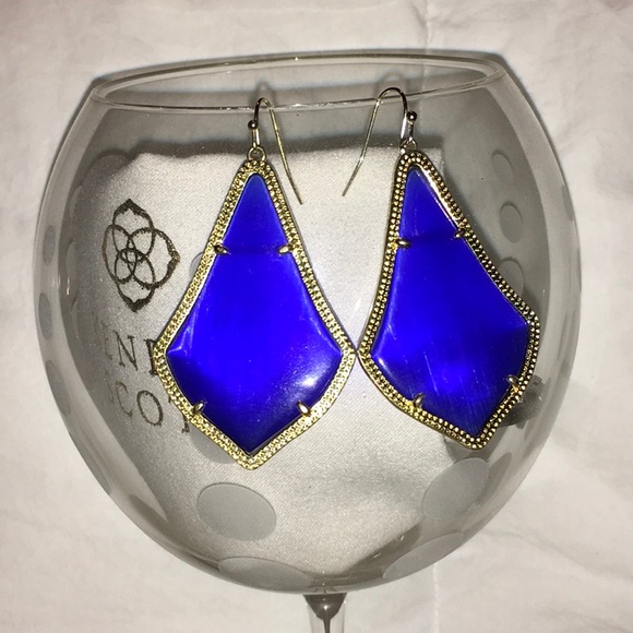 Beautiful KENDRA SCOTT earrings. Never worn. - Picture 2 of 5